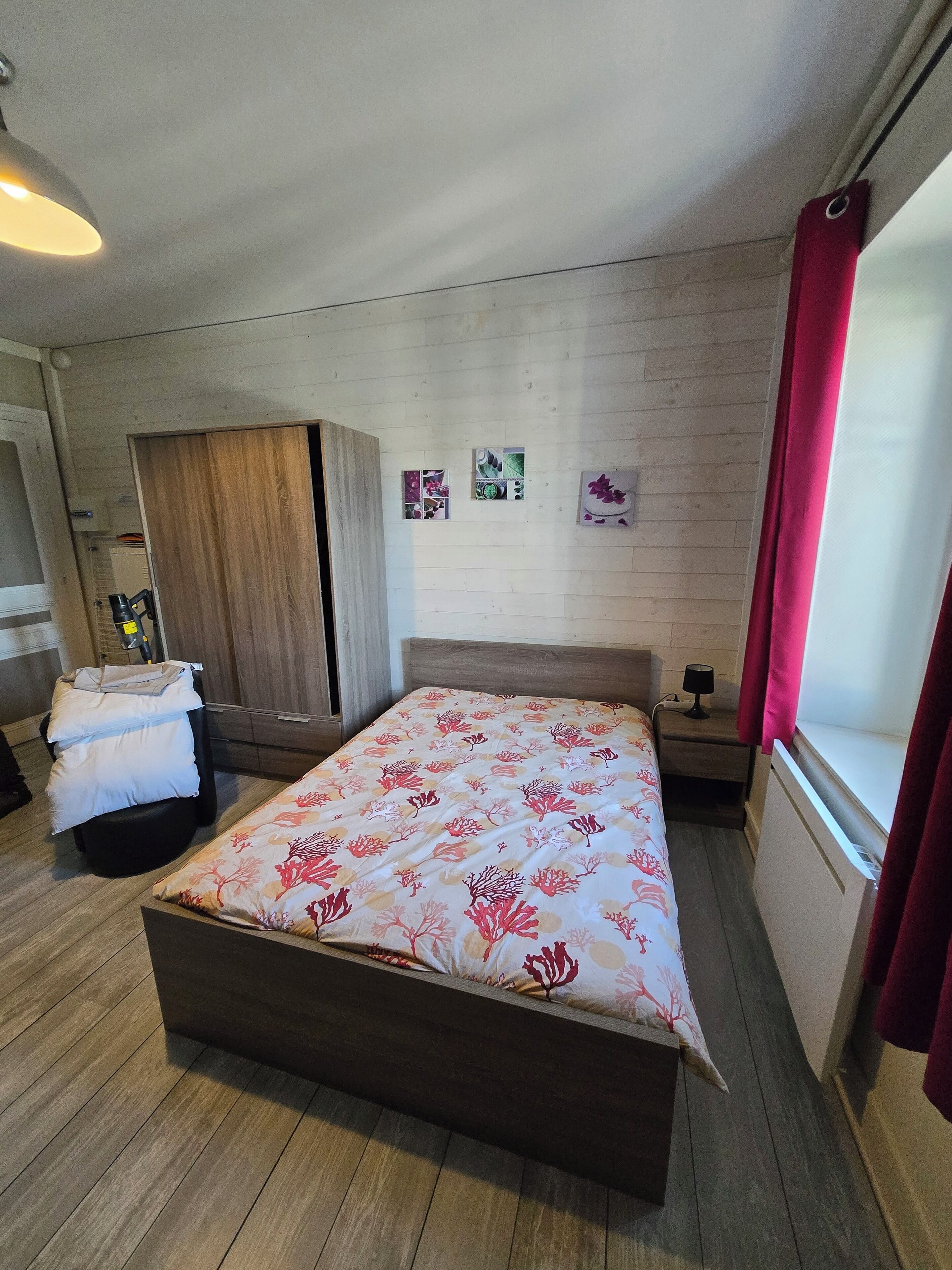 熨斗/熨衫板、上網、床單