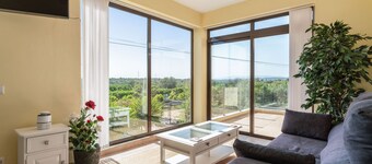 Quiet Hideaway with Heated Pool