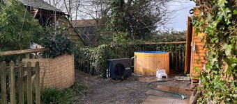 Ideal for Solos Htub Retro Decor Parking Wifi