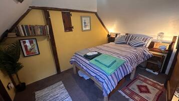 1 chambre, fer et planche Ă repasser, Wi-Fi gratuit, draps fournis