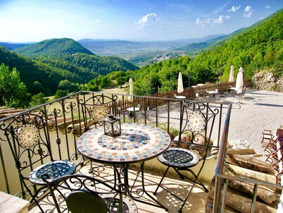 2 villas in adjoining fields - sleep 50 with infinity pool + fantastic views