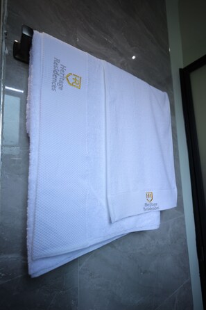 Bathroom - Heritage Residences Muyenga (Kampala)