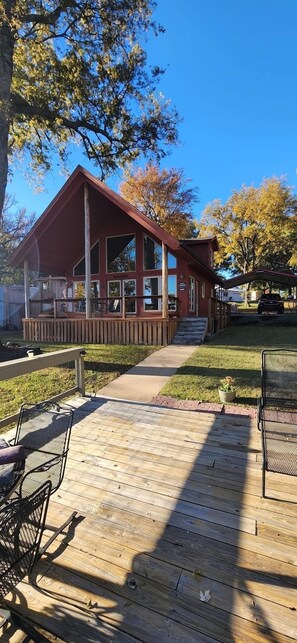 Terrace/patio - Lakefront A-frame cabin with Dock access (Afton)