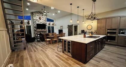 Finger Lake Retreat