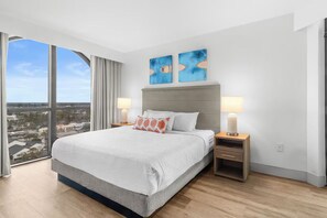 アイロン / アイロン台、WiFi (無料)、ベッドシーツ