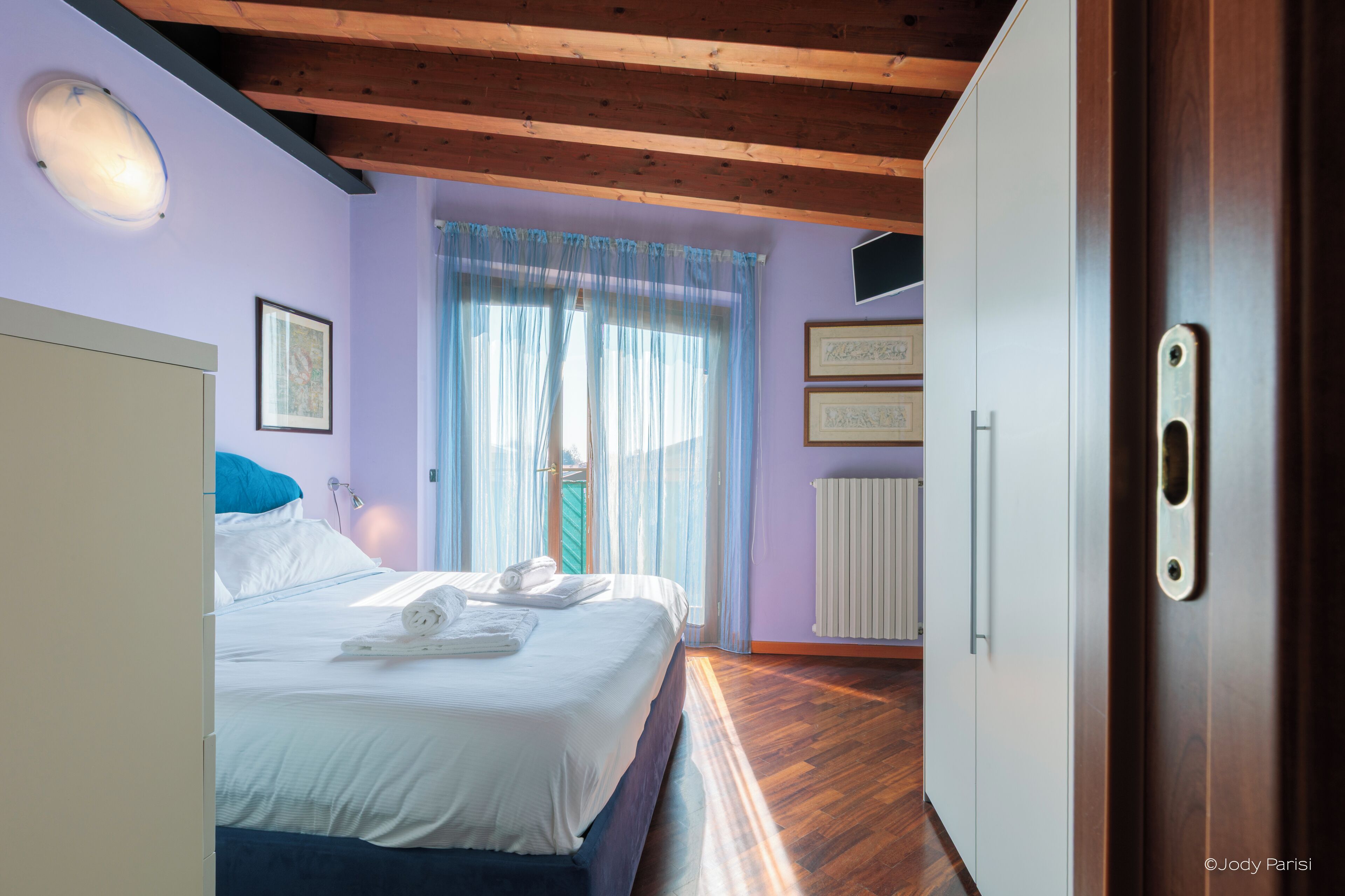 3 chambres, fer et planche à repasser, Wi-Fi gratuit, draps fournis