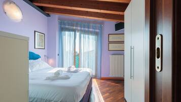 3 chambres, fer et planche Ă repasser, Wi-Fi gratuit, draps fournis