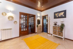 Interior - HOME SWEET HOME : short,  simple and memorable (Vila Nova de Gaia)