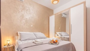House - Famliy Holiday Villa Near Sea (Omis)