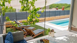 House | Terrace/patio - Famliy Holiday Villa Near Sea (Omis)