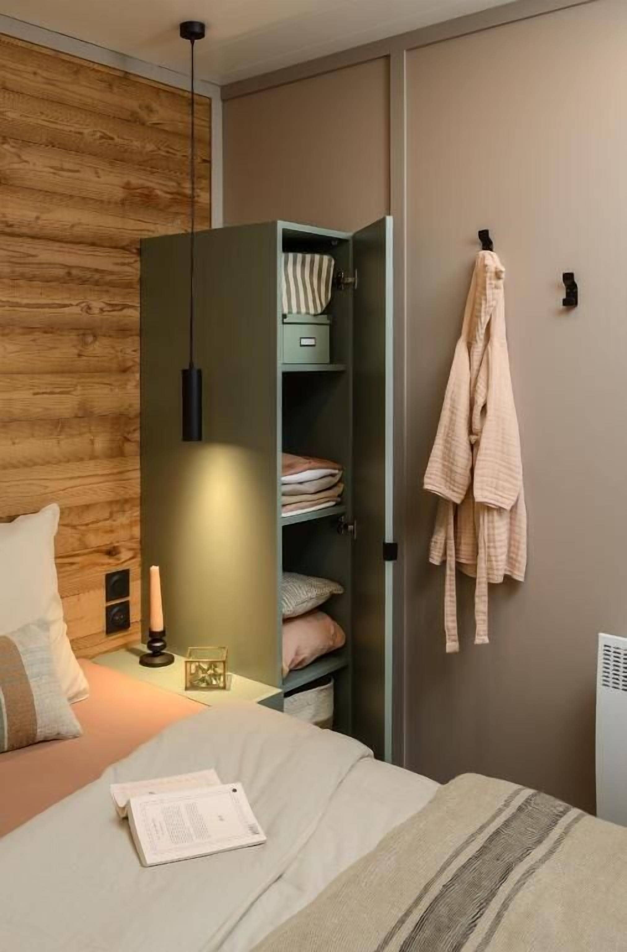 Chalet, Lake View (Akka) | Free WiFi