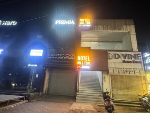 Fachada del alojamiento