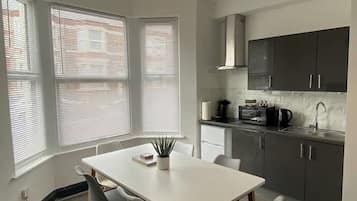 Microwave, stovetop, dishwasher