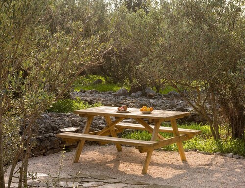 Adriatic Heritage Glamping on Island