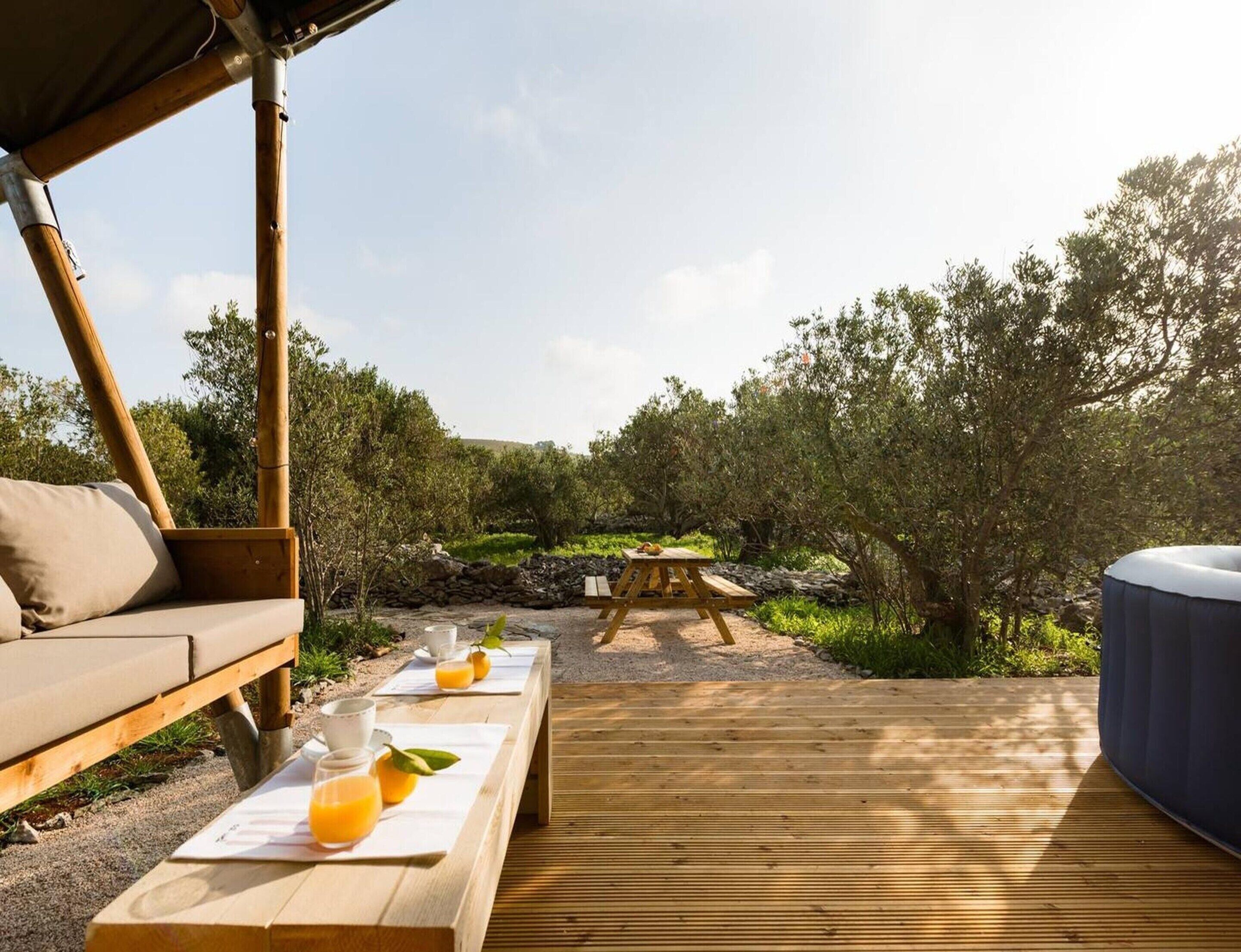 Cabin | Balcony