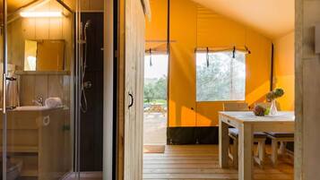 Appartamento | Bagno | Doccia, asciugacapelli