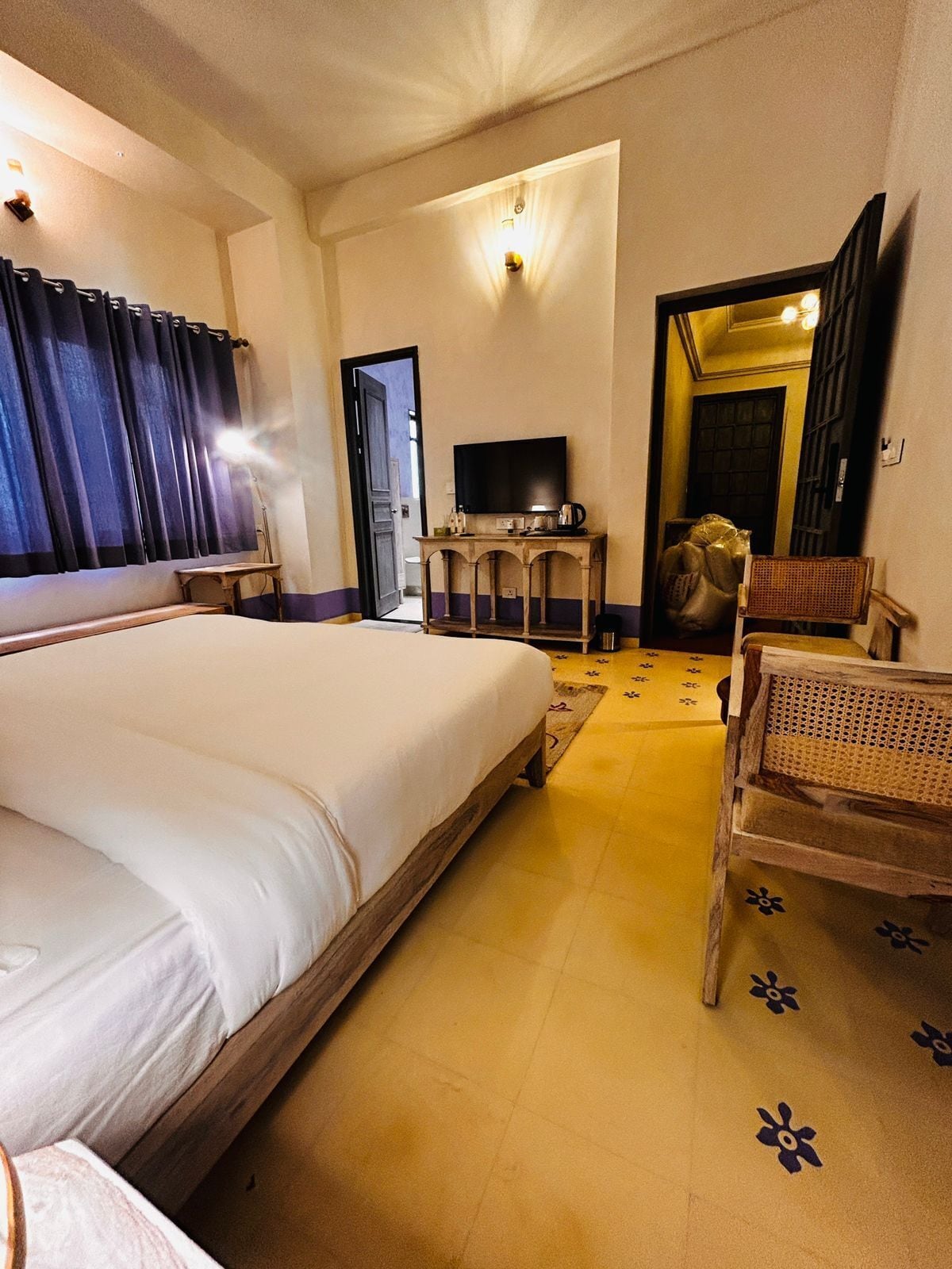 Royal Suite with Jacuzzi | Desk, free WiFi, bed sheets