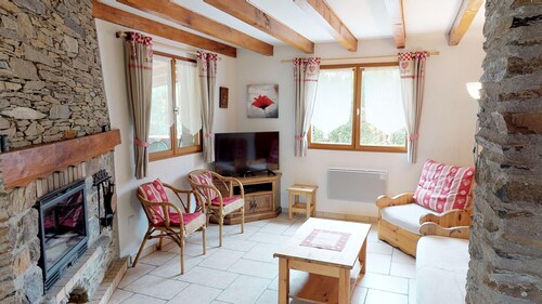 Chalet estats | Rent for 9 people in Vicdessos | France Saintjeandumontcalm.fr