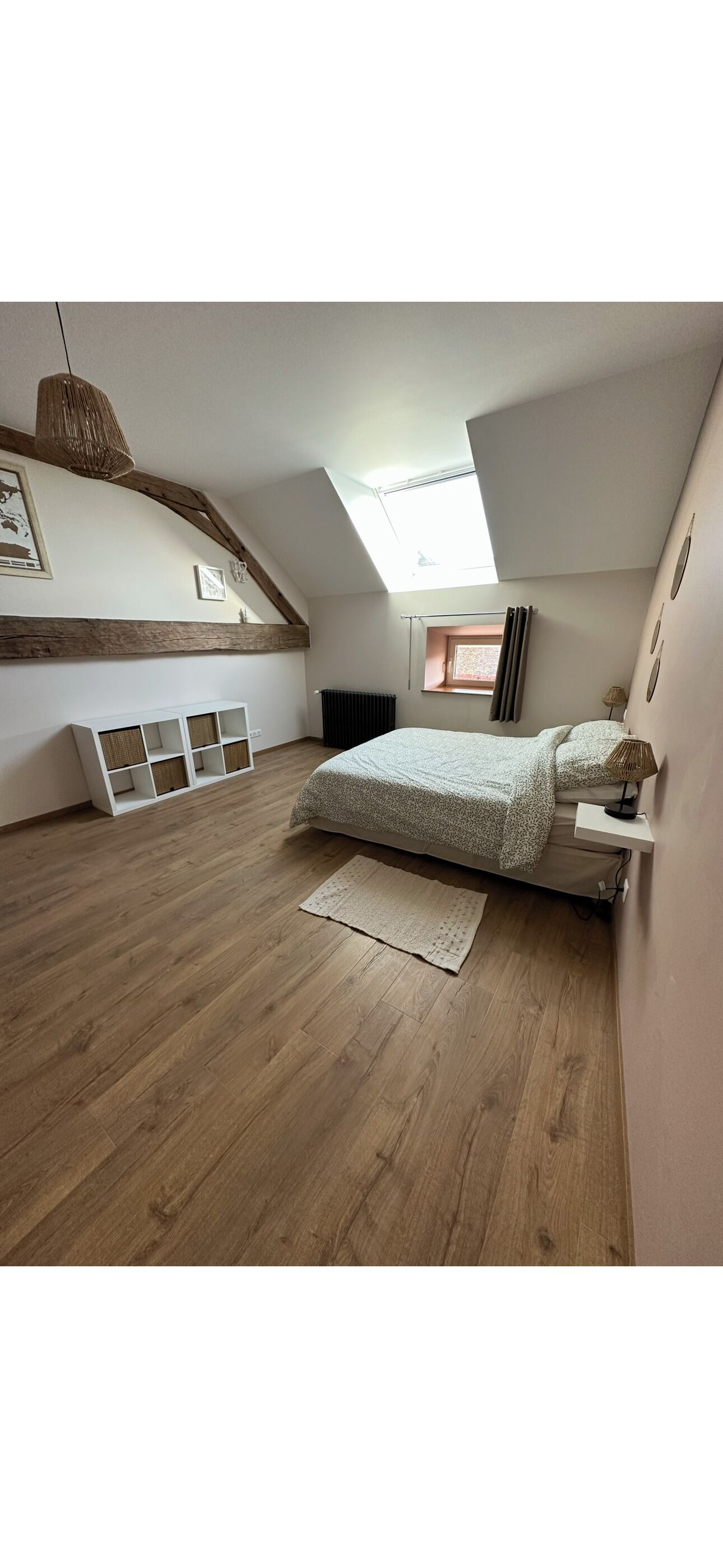 4 quartos, berço de viagem, Wi-Fi de cortesia, roupa de cama