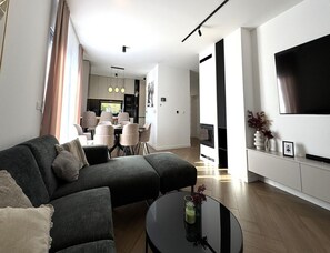 Villa | Living room - Lovrec Hillside Villa With Pool (Lovreć)