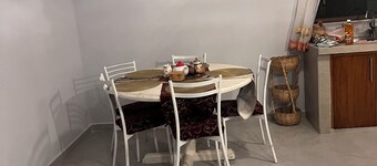 REFUGIO, A COZY PLACE TO UNPLUG FROM THE CITY