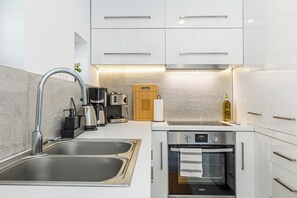 Microwave, oven, dishwasher - Anatoli (Sunrise), an exquisite seaside villa, with the vibrant hues of sunrise. (Achlia)