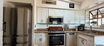 3-bedroom Mountain View Southwest Retreat in Montecillo-UTEP Area