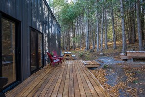 Terrace/patio - Cozy Barndominium Retreat with Sauna (L'Amable)