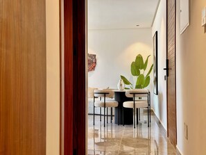 Interior - Cocon Elégant CFC, Pool, Gym & Parking Gratuit (Casablanca)