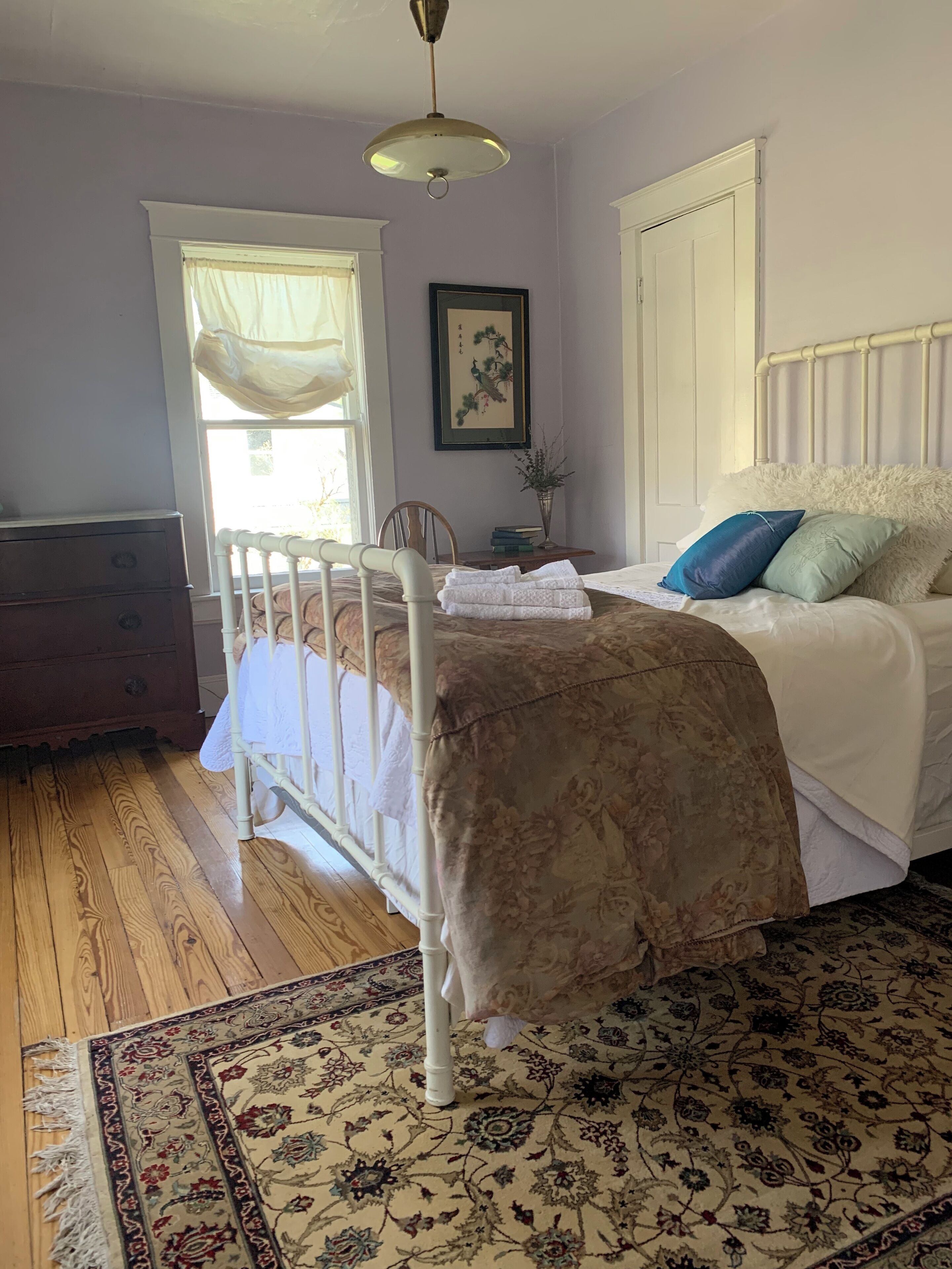 4 chambres, fer et planche à repasser, Wi-Fi, draps fournis