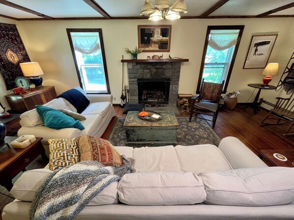 Smart TV, books, music library