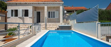 Villa | Pool | Indoor pool, outdoor pool