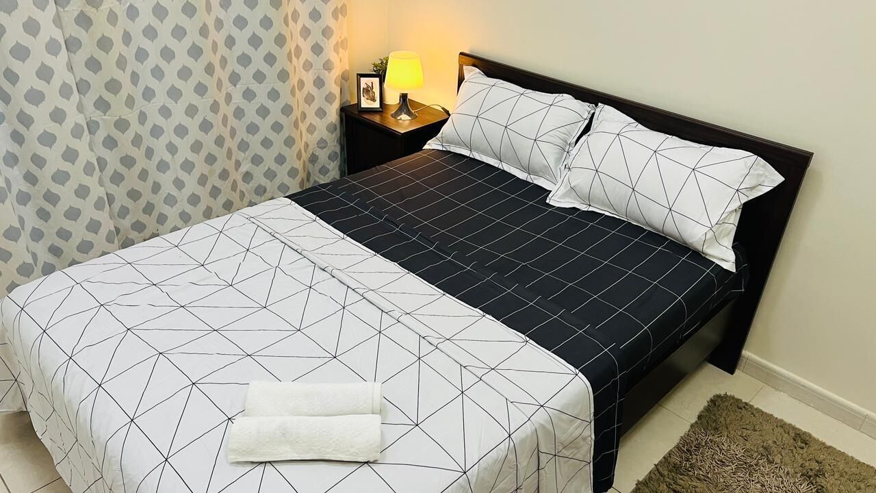 Phòng Tiêu chuẩn, ban công, quang cảnh thành phố | Bàn, khu vực làm việc phù hợp cho laptop, bàn ủi/dụng cụ ủi quần áo 