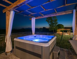 Villa | Terrace/patio - Stylish Villa in Lovrec With Sauna (Lovreć)