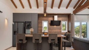 Villa | Private kitchen - Stylish Villa in Lovrec With Sauna (Lovreć)