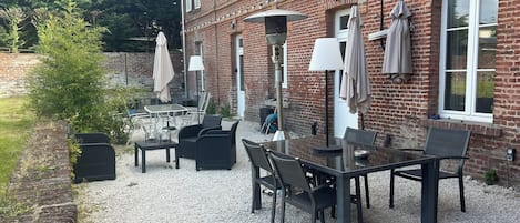 Restauration en plein air
