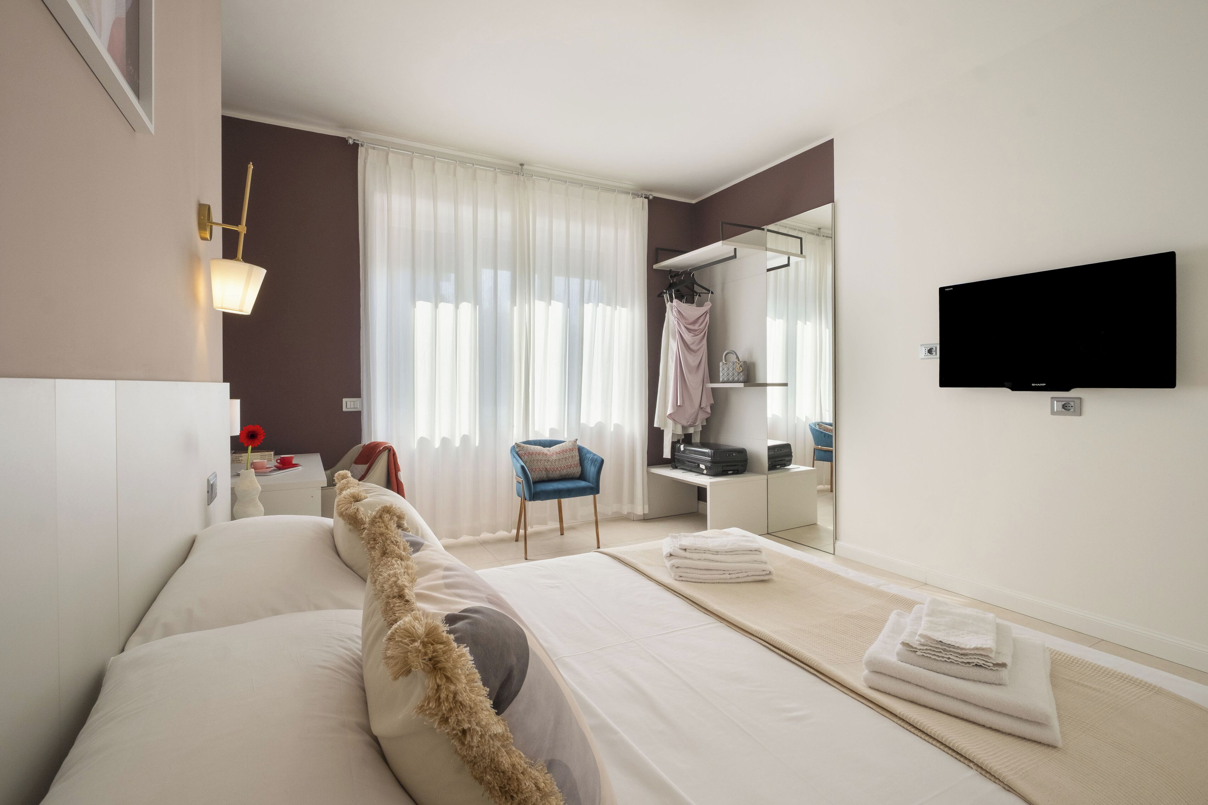 5 Schlafzimmer, Bügeleisen/Bügelbrett, WLAN, Bettwäsche