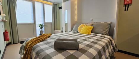 1 quarto, ferros/tábuas de passar roupa, Wi-Fi, roupa de cama