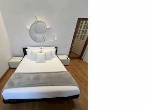 2 chambres, fer et planche à repasser, Wi-Fi, draps fournis