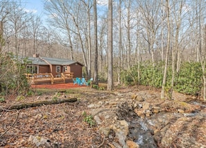 Terrace/patio - Smoky Haven Lodge-Creek, Heated Pool, Pet Friendly (Maggie Valley)
