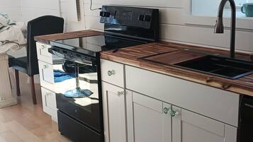 Micro-ondas, fogão, cooktop, lava-louças