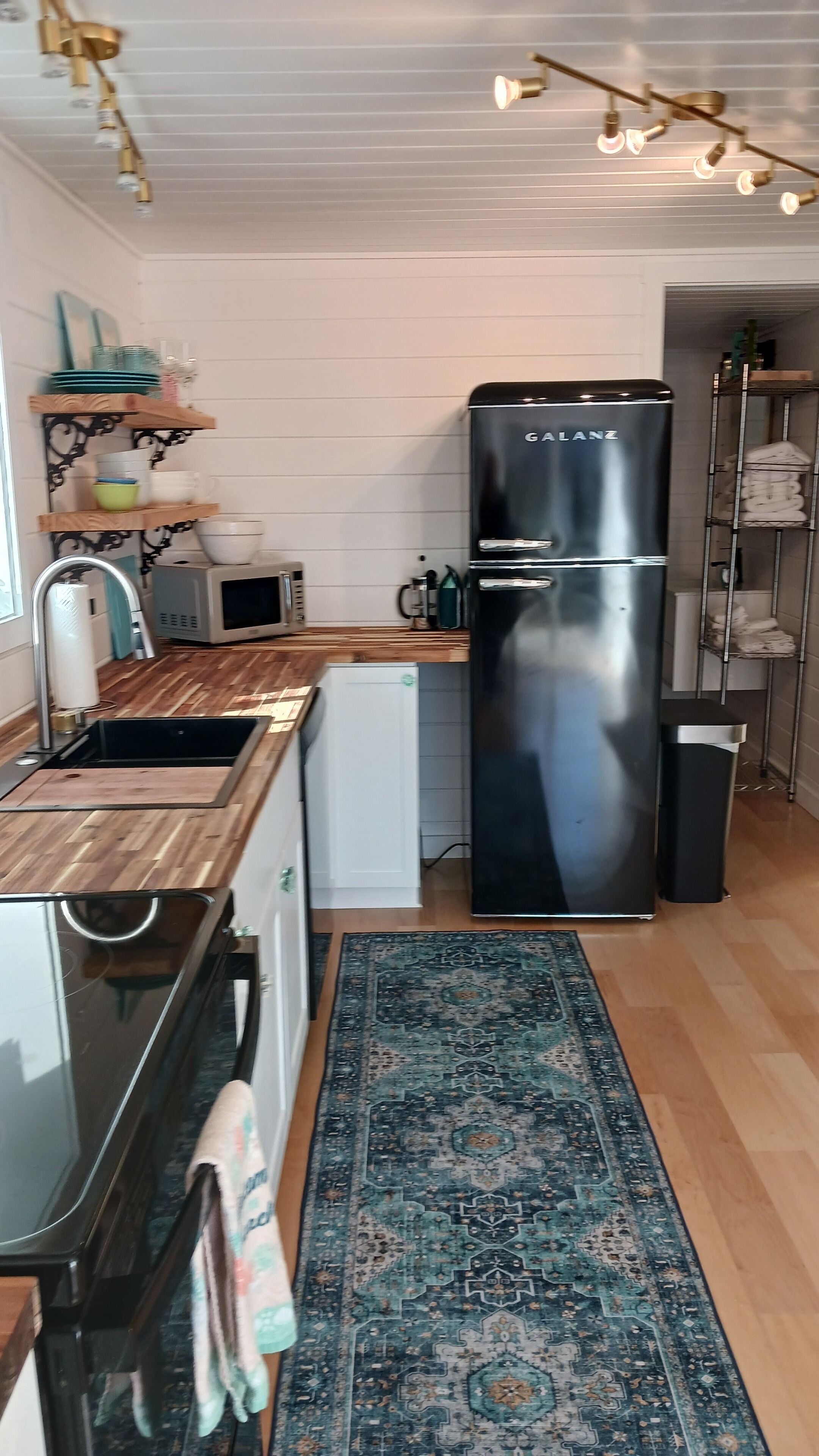 微波炉、烤箱、炉灶、洗碗机