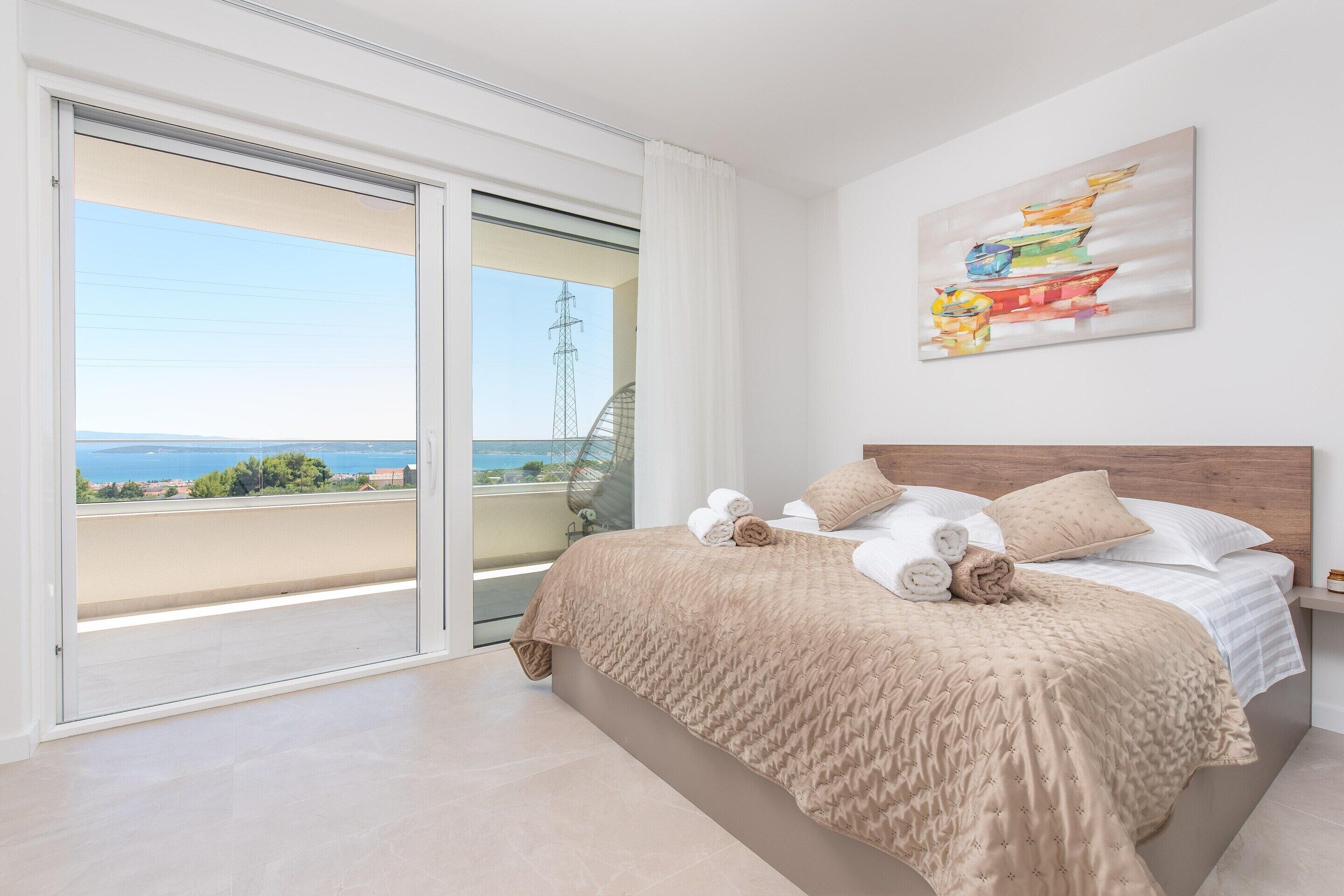 Villa | 4 bedrooms, iron/ironing board, bed sheets