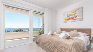 Villa | 4 soverom, strykejern/-brett og sengetøy