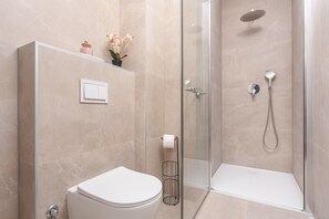 Villa | Bathroom - Charming Seaside Villa Getaway (Kastela)
