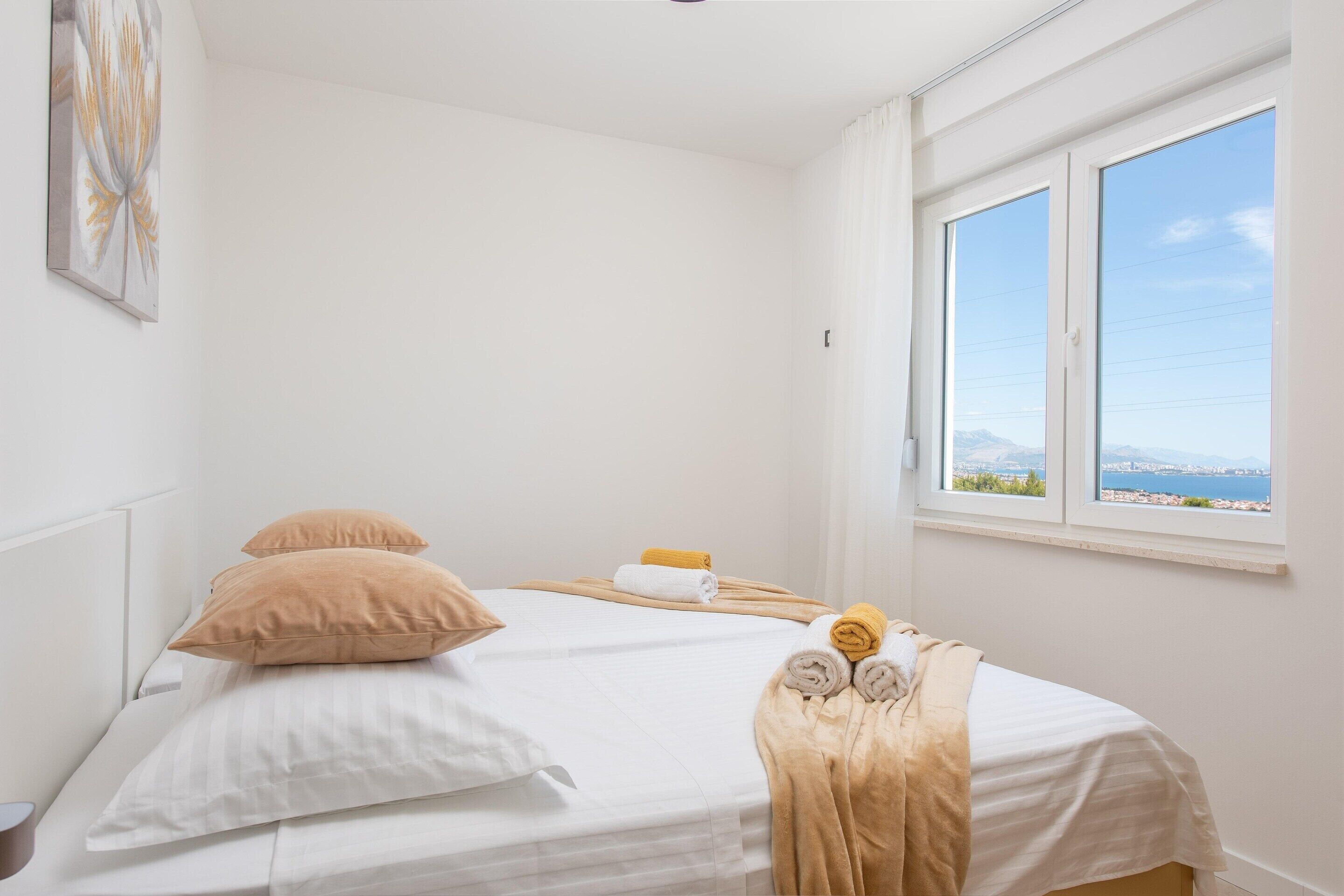 Villa | 4 chambres, fer et planche à repasser, draps fournis