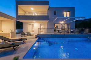 Villa | Pool - Charming Seaside Villa Getaway (Kastela)