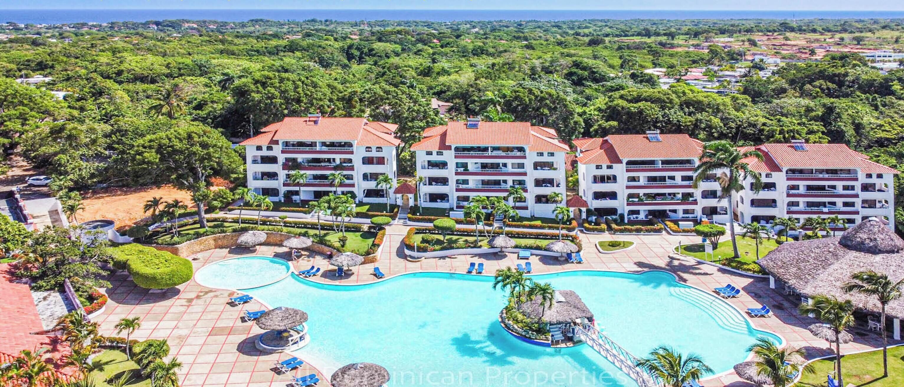 حمّام سباحة خارجي