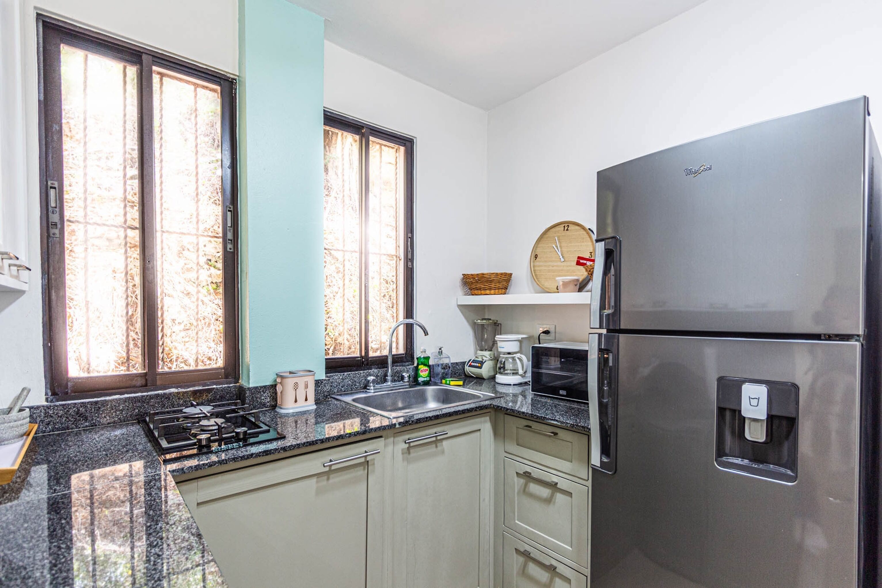 Apartment, 2 Bedrooms, Smoking, Private Pool | Interior