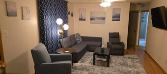 Relaxing 3-bedroom house in beautiful Santa Rosa, NM, 5 mins from Blue Hole.